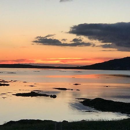 An Taigh Mor Bed & Breakfast Eriskay Екстериор снимка