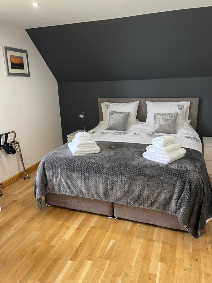 An Taigh Mor Bed & Breakfast Eriskay Екстериор снимка
