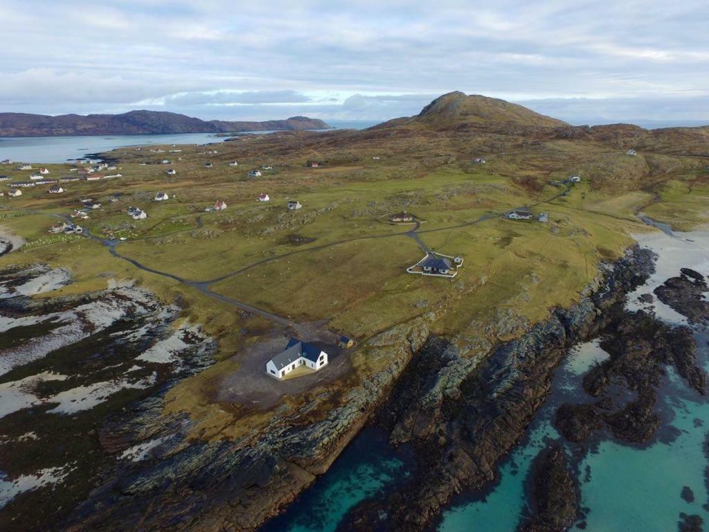 An Taigh Mor Bed & Breakfast Eriskay Екстериор снимка