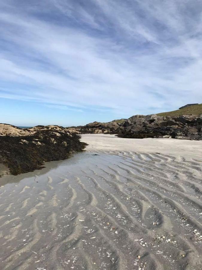 An Taigh Mor Bed & Breakfast Eriskay Екстериор снимка