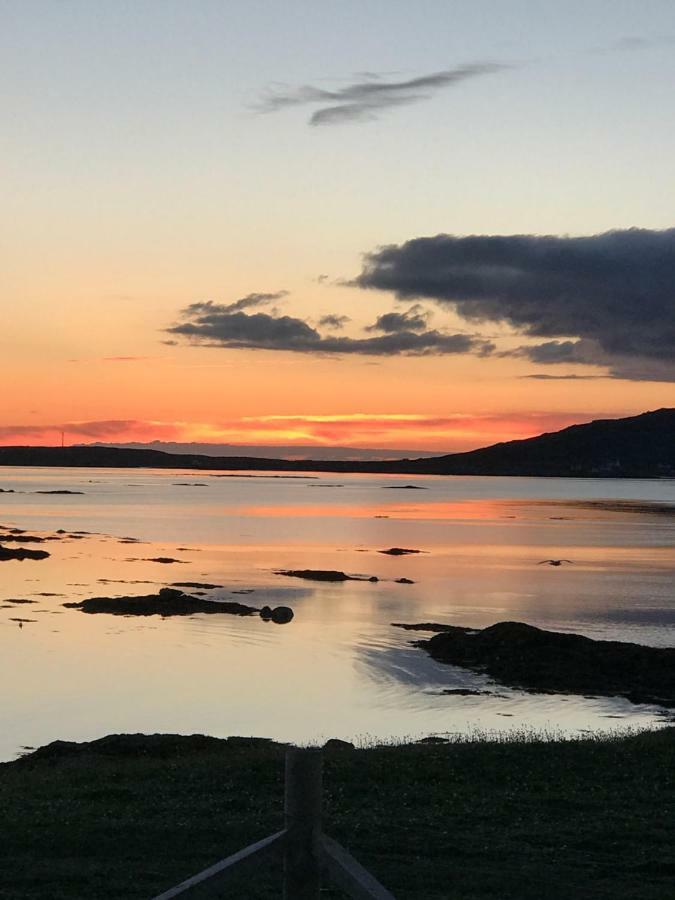 An Taigh Mor Bed & Breakfast Eriskay Екстериор снимка